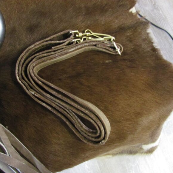 GENUINE LEATHER HANDMADE HANDTOOLED HAIR ON HIDE FRINGED CROSSBODY NIP - Picture 5 of 11